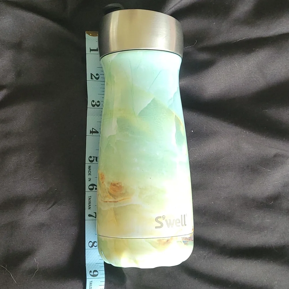 S'well green and yellow marbled hot and cold stainless steel water bottl… - Picture 13 of 15